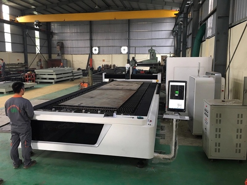 kinh-nghiem-chon-may-laser-cho-xuong-co-khi-3